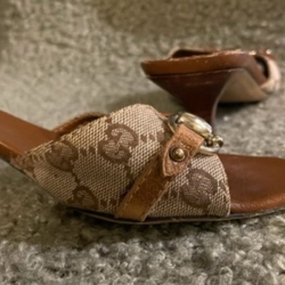 Gucci Leather & GG Sandals with Horsebit - Size 7 M - Picture 7 of 11